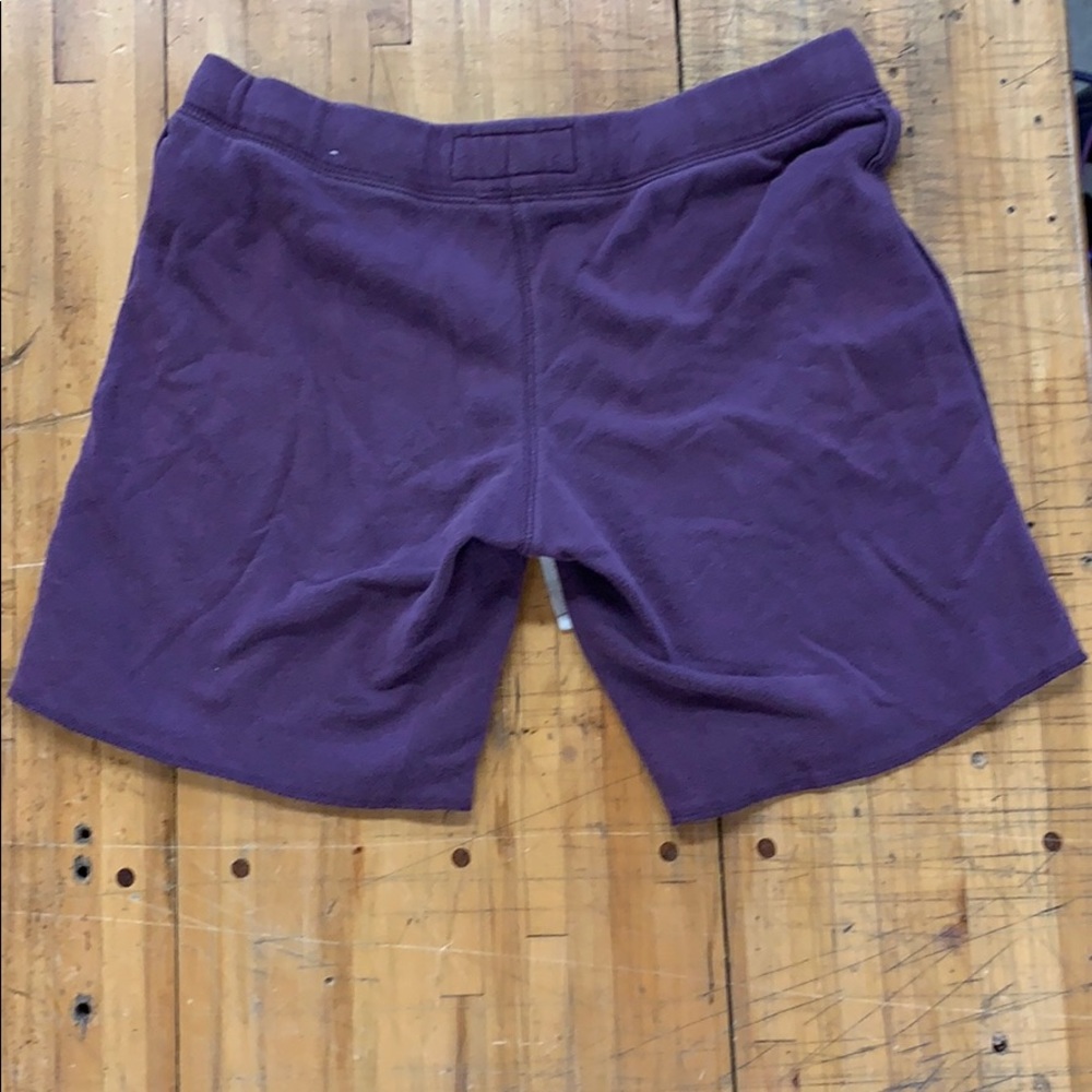 Shorts - Picture 2 of 3